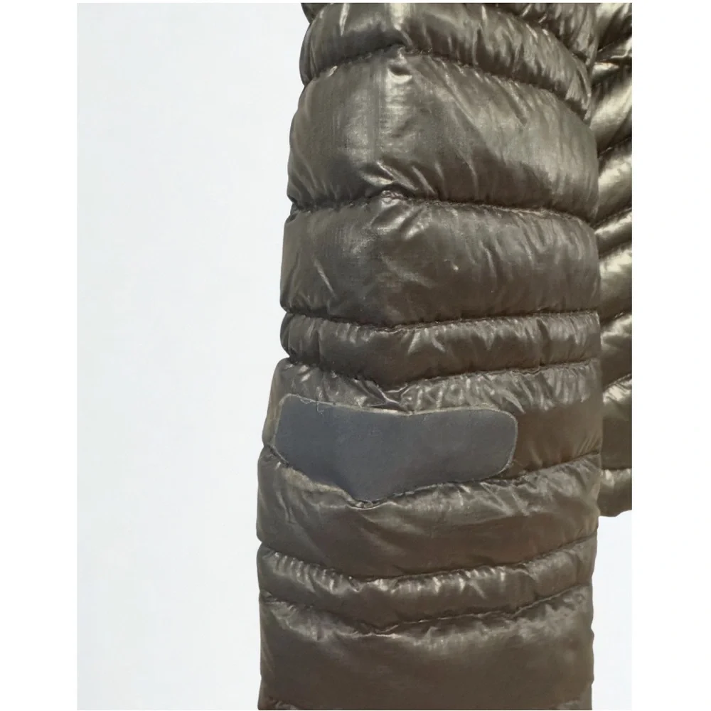 Patagonia Ultralight Down Jacket Women’s Large Black 800 Fill Puffer Patched - Picture 3 of 6
